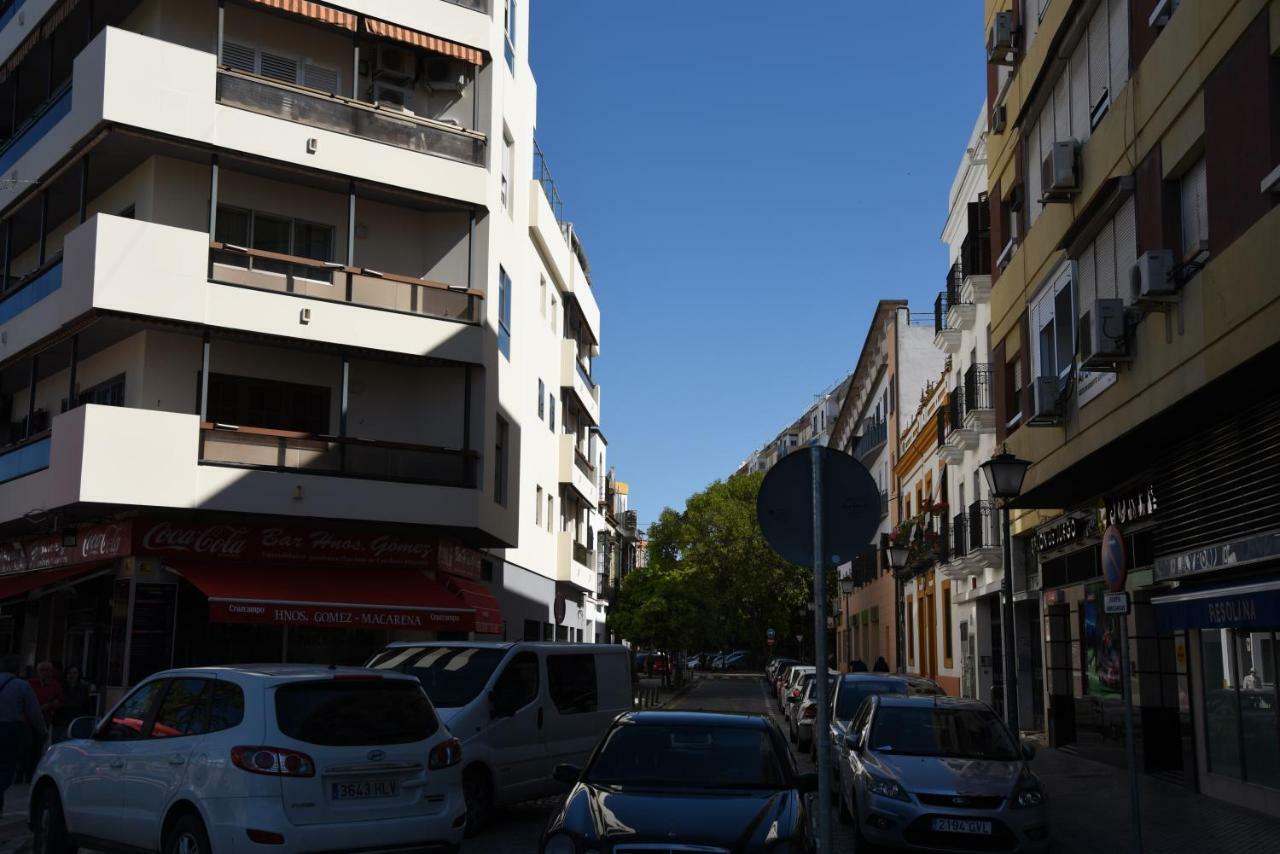 First Floor Close Macarena Church Sevilla Exterior foto